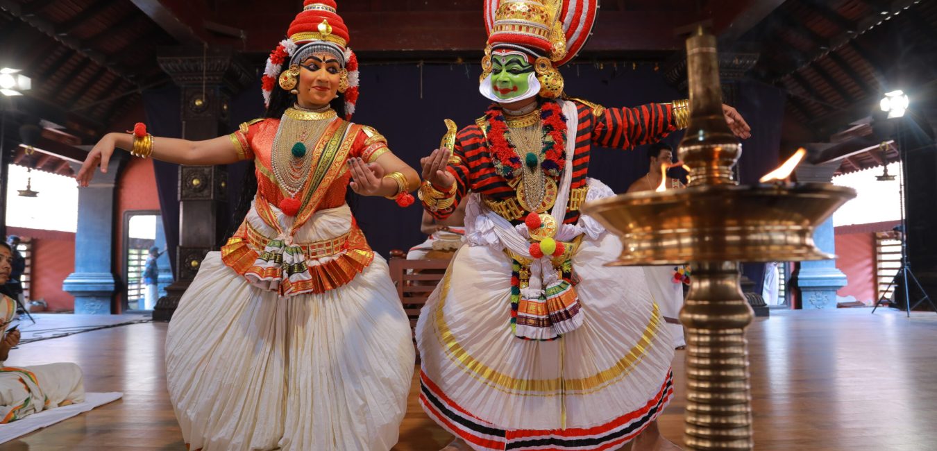 Kutiyattam_the_oldest_living_theatre_tradition_2278
